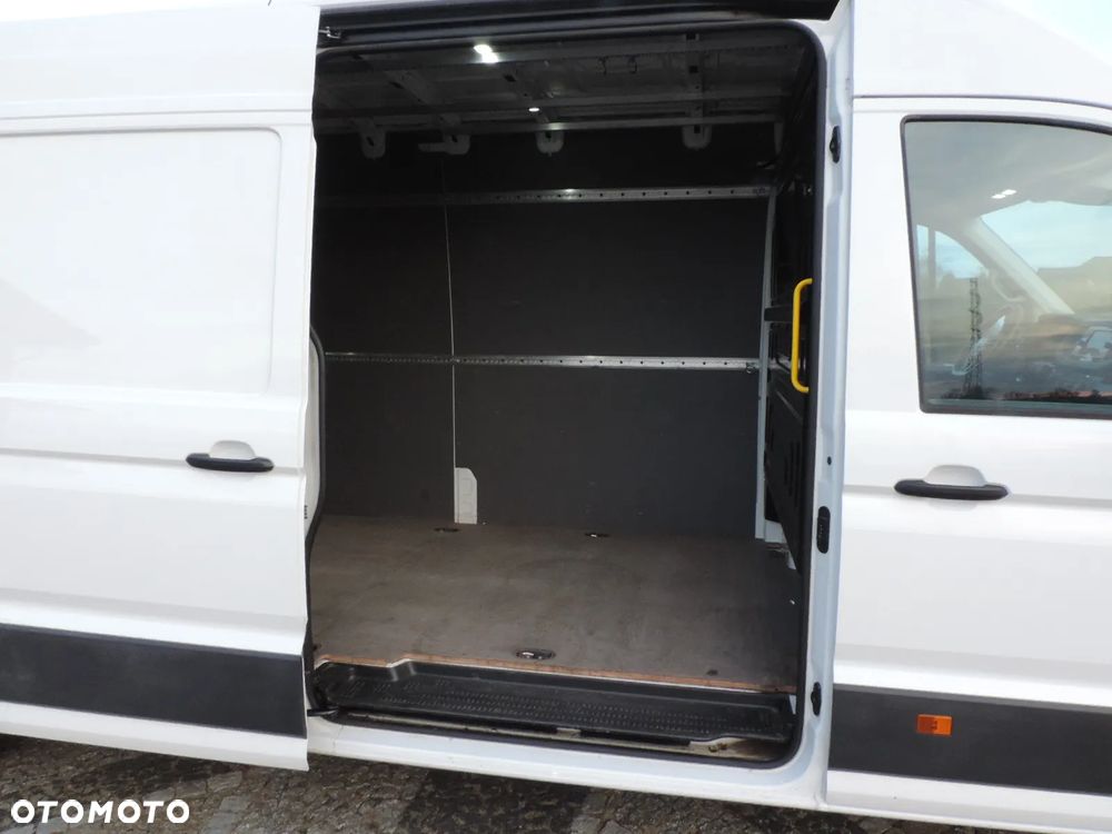 Volkswagen Crafter - 18