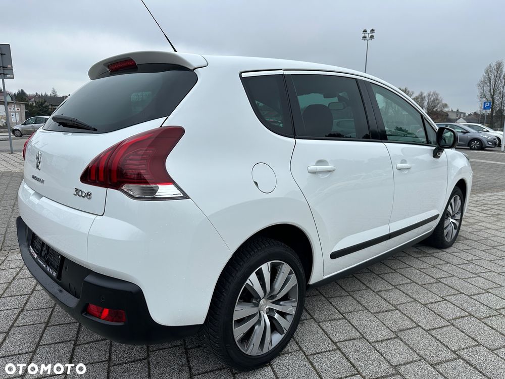 Peugeot 3008 HDi FAP 115 Allure - 18
