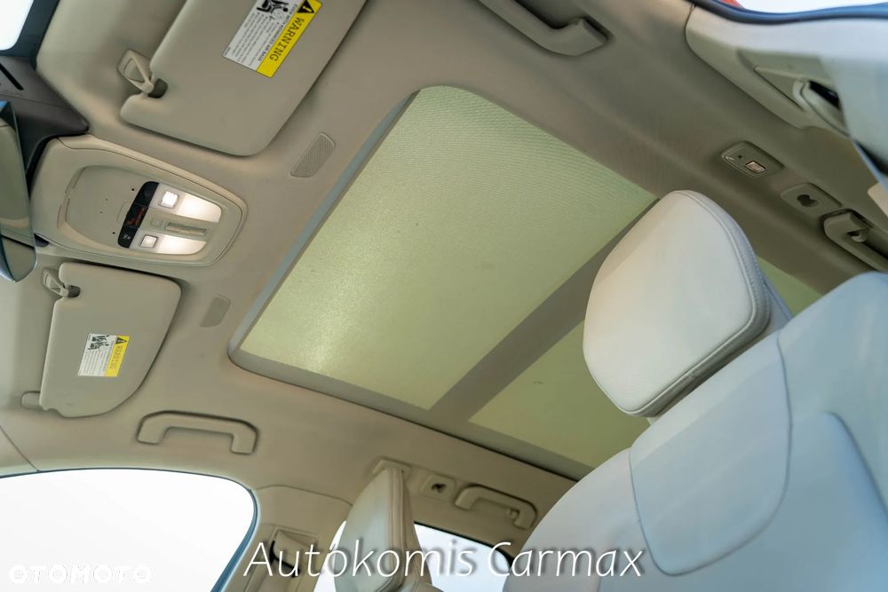 Volvo XC 60 T5 AWD Momentum - 27