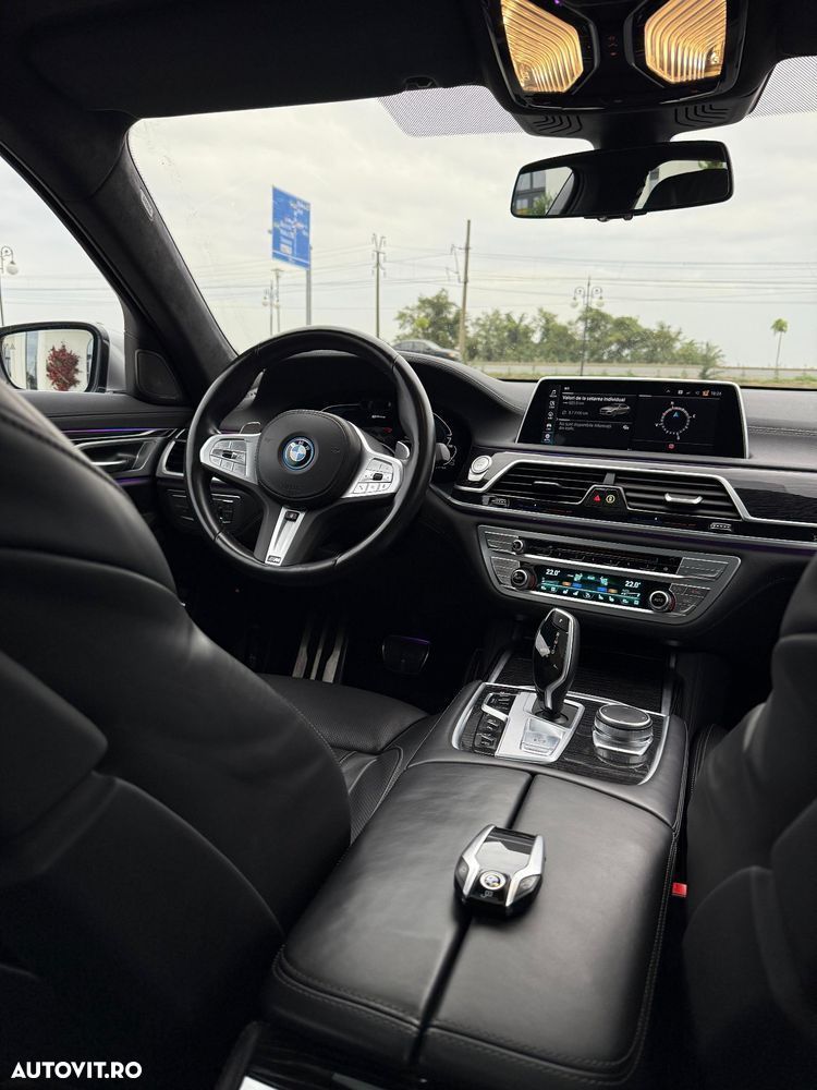 BMW Seria 7 745Le - 5