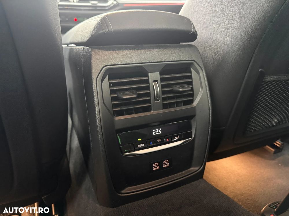 BMW M3 M340i xDrive AT MHEV - 33