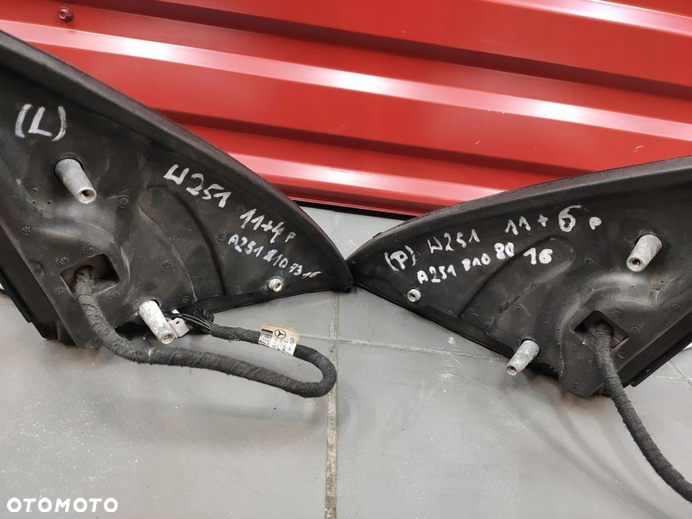 MERCEDES R-KLASA W251 LUSTERKO LEWE 15 PIN 11+4 KOLOR 775 ORYGINAŁ BDB - 12