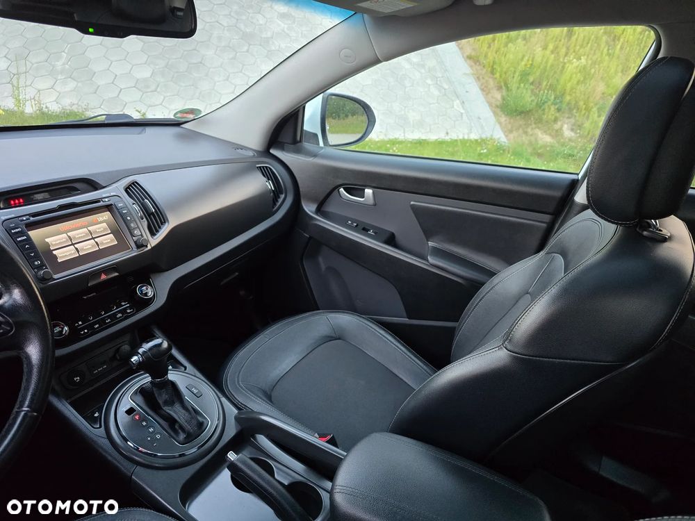Kia Sportage 2.0 CRDI XL - 33