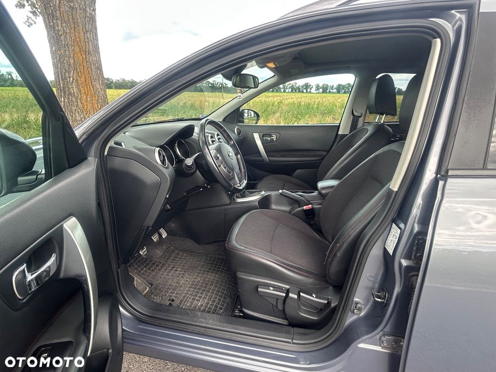 Nissan Qashqai 2.0 Tekna - 8