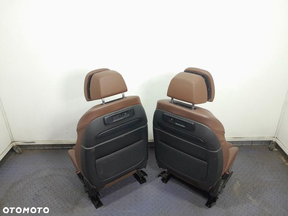 BMW X7 G07 FOTELE KANAPA SIEDZISKO III RZĄD EU KOMPLET - 10