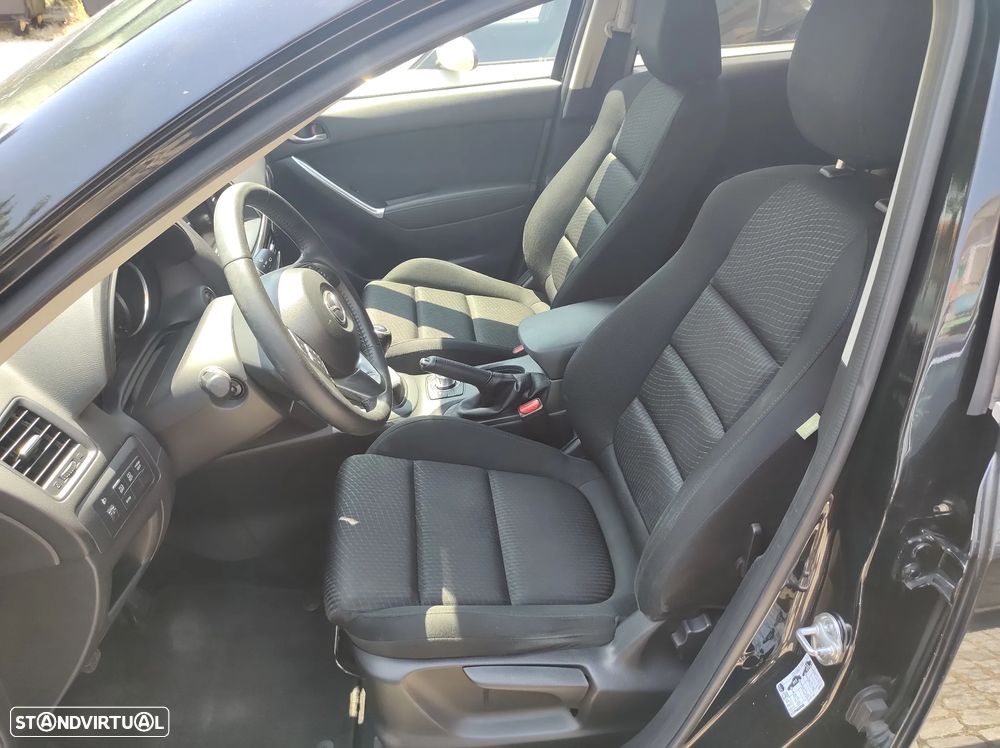 Mazda CX-5 2.2 D Essence - 12