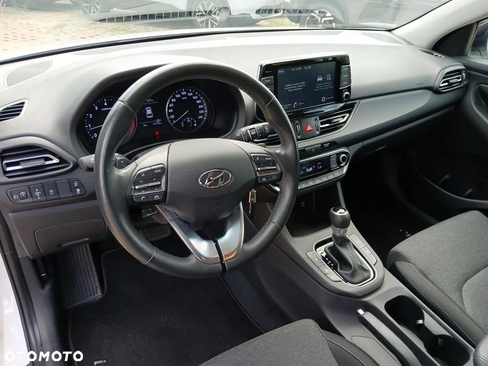 Hyundai i30 1.5 T-GDI 48V Smart DCT - 9