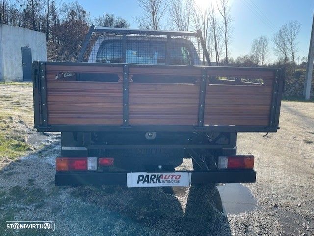 Toyota Hilux 2.4 D-4D 4WD CD CM - 10