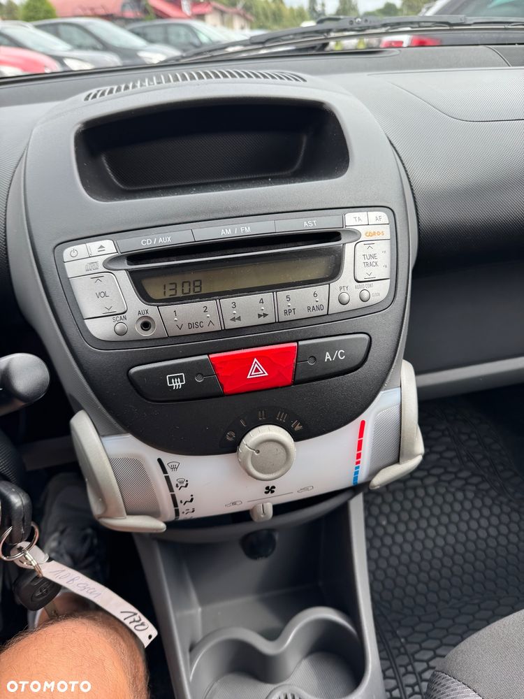 Toyota Aygo - 18