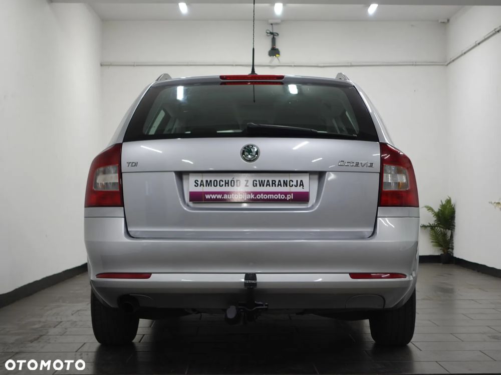 Skoda Octavia 1.6 TDI DPF Classic - 8
