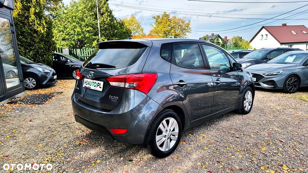Hyundai ix20 1.6 Premium - 13