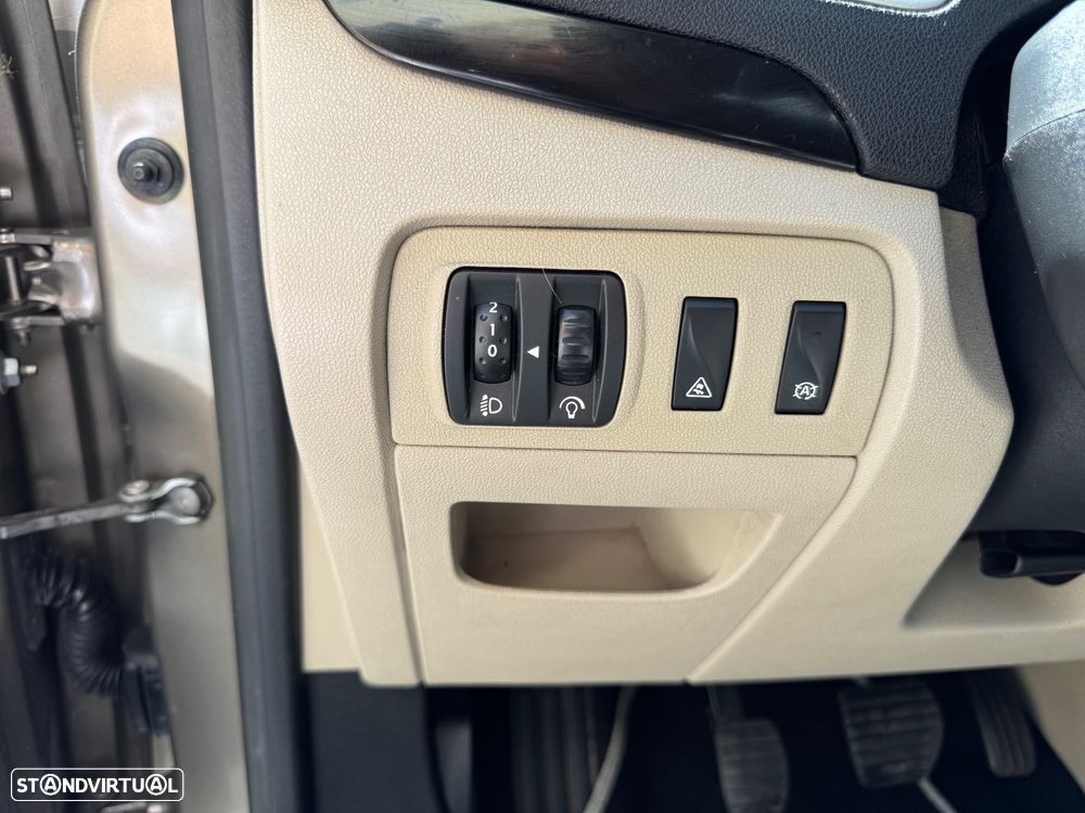 Renault Grand Scénic Energy dCi 110 S&S Bose Edition - 32