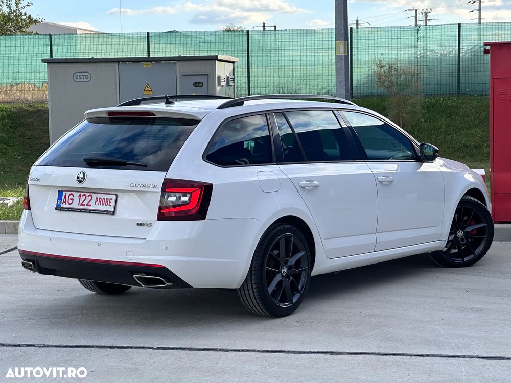 Skoda Octavia 2.0 TDI RS - 8