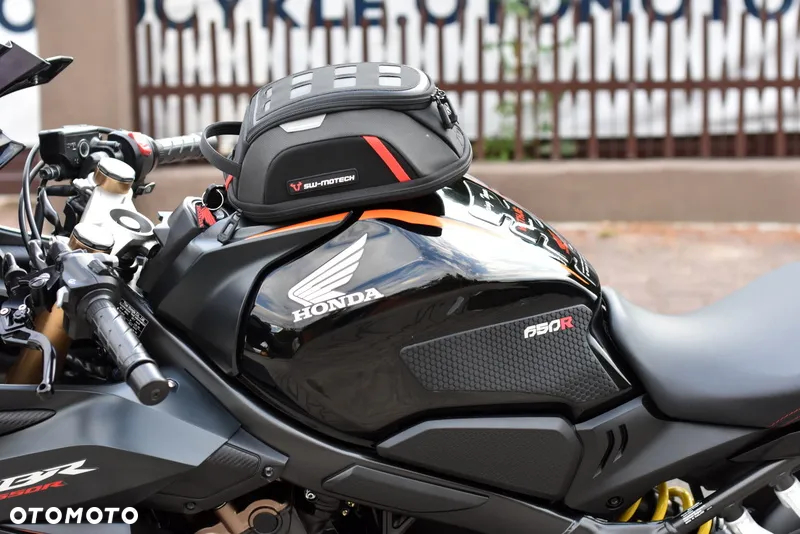 Honda CBR - 25