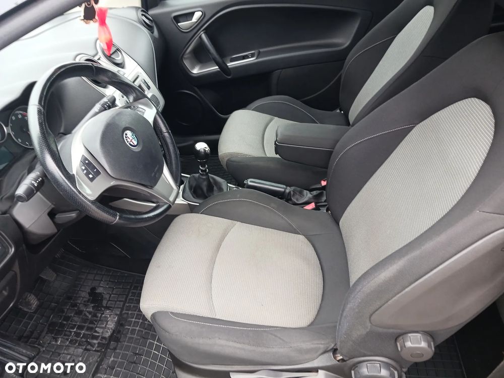 Alfa Romeo Mito 1.4 8V Super - 5