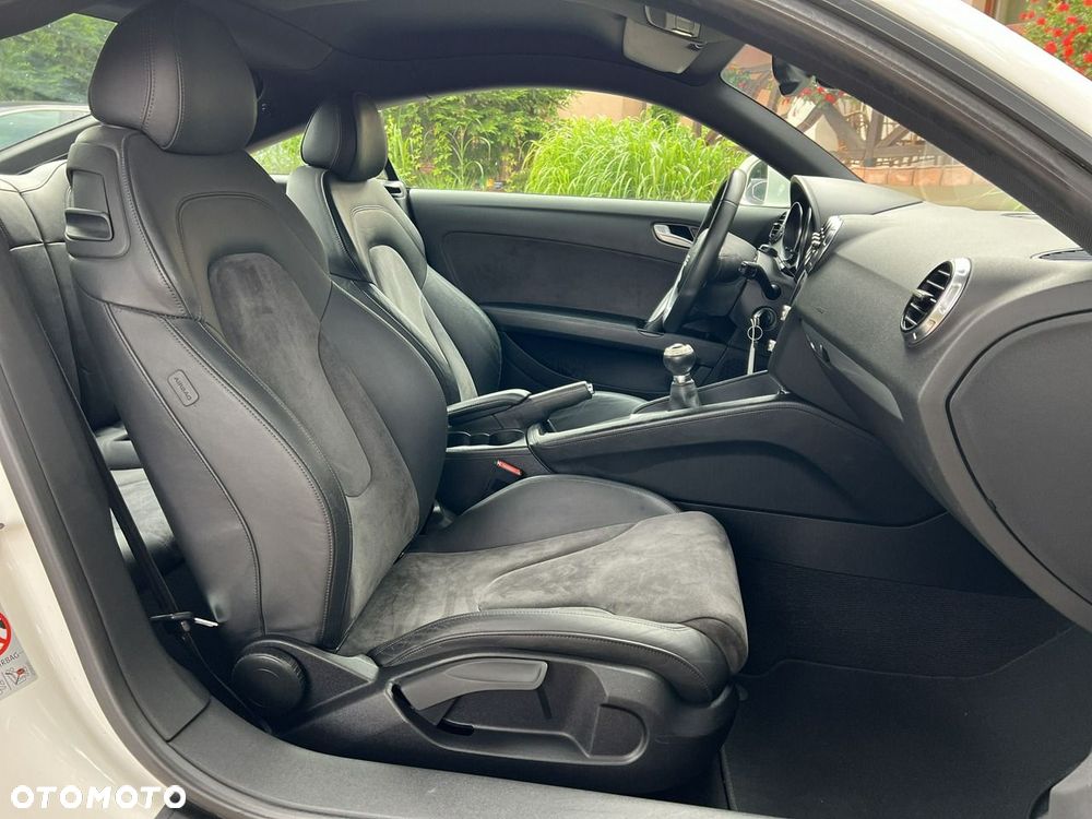 Audi TT Coupé - 9