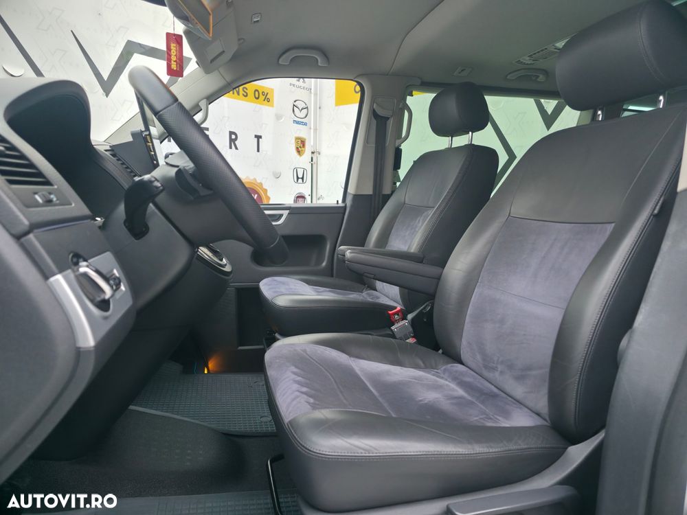 Volkswagen Multivan - 12