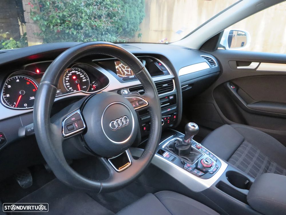 Audi A4 2.0 TDI Sport - 8