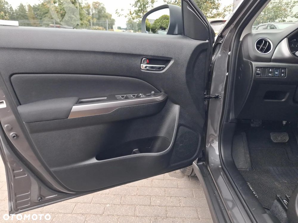 Suzuki Vitara 1.5 DualJet Hybrid Premium Plus 2WD AGS - 10