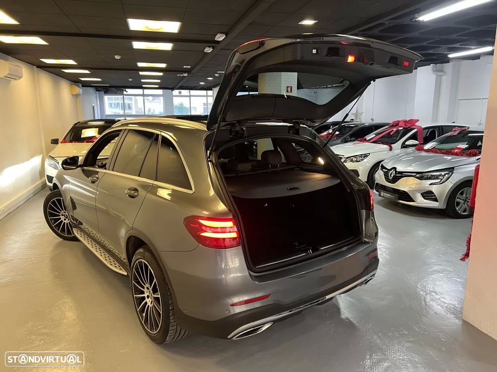 Mercedes-Benz GLC 220 d Coupe 4Matic 9G-TRONIC AMG Line - 38