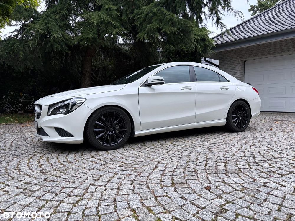 Mercedes-Benz CLA 250 4-Matic - 3