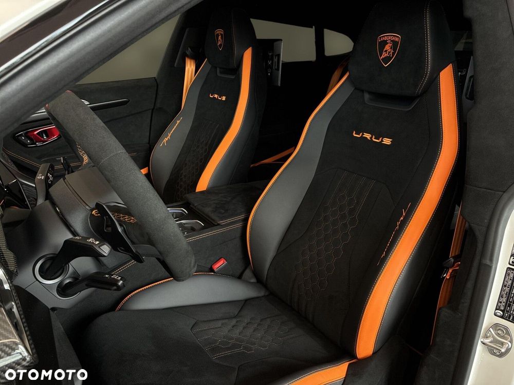 Lamborghini Urus - 6