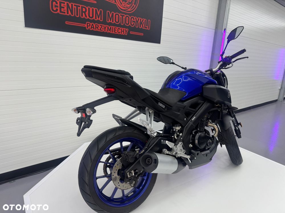 Yamaha MT - 5