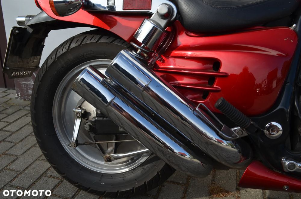 Honda VF - 17