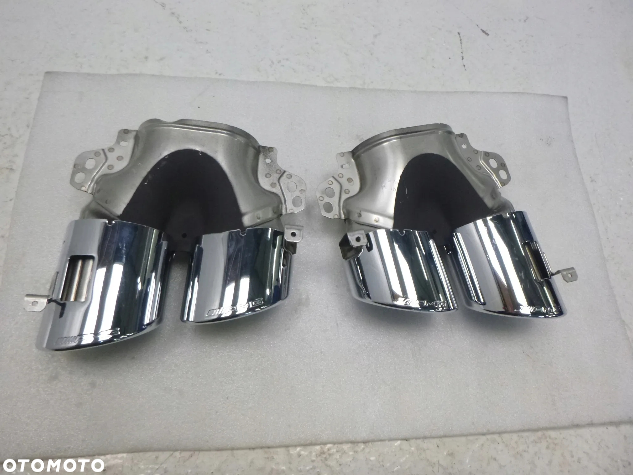 MERCEDES 290 167 177 118 247 AMG CLA GLE KOŃCÓWKA NAKŁADKA WYDECHU RURY WYDECHOWEJ NAPIS AMG KOMPLET ORYGINAŁ - 2