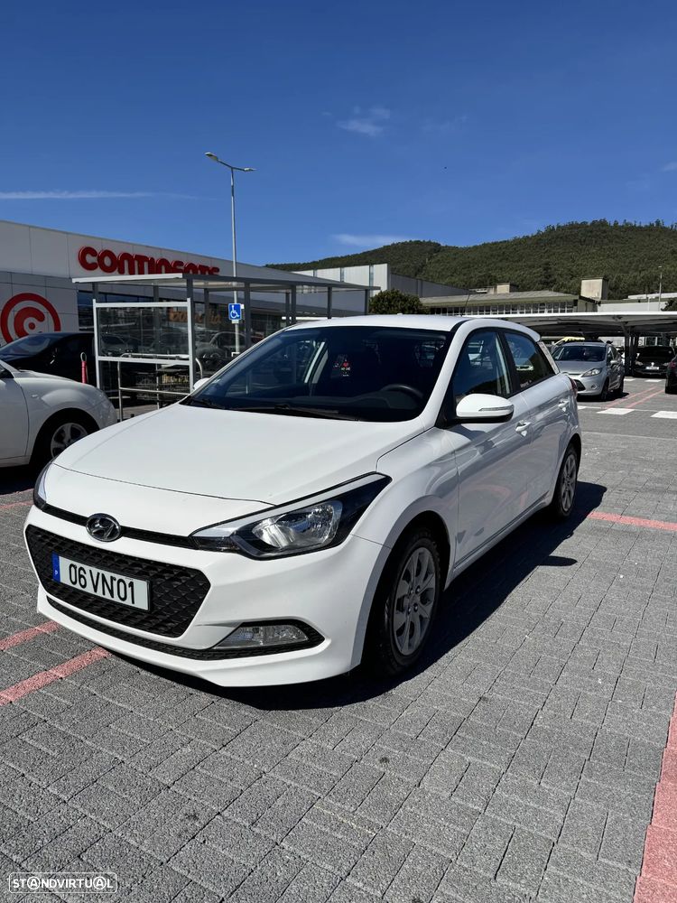 Hyundai i20 1.1 CRDi Access Plus - 3