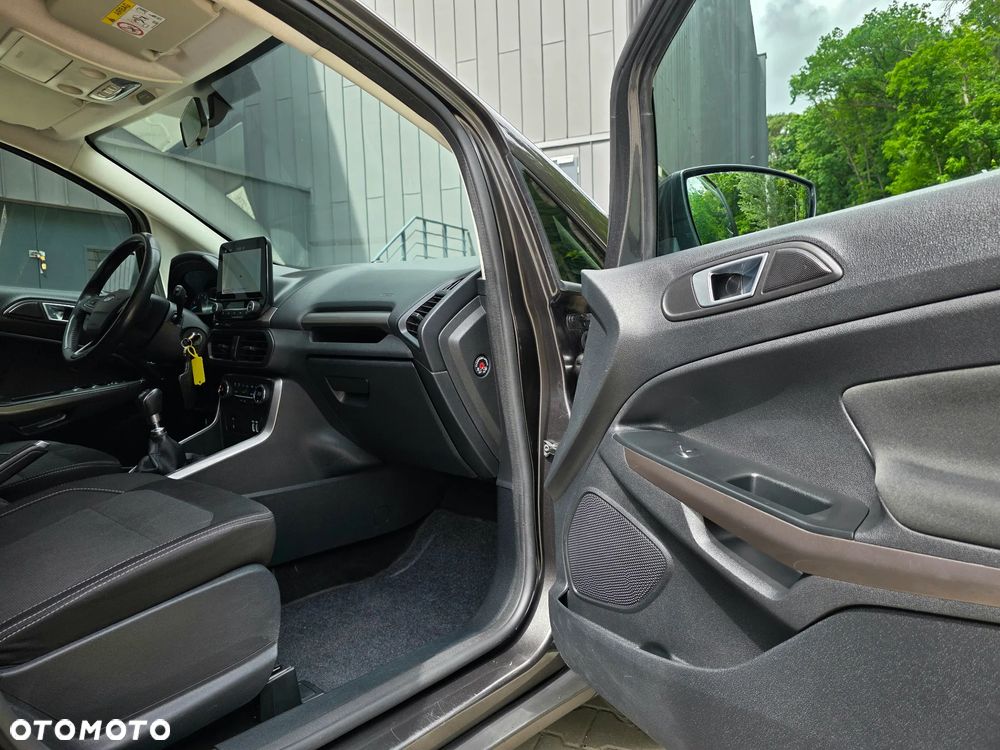 Ford EcoSport - 35