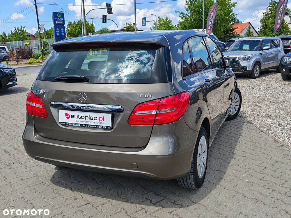 Mercedes-Benz Klasa B 180 CDI - 7