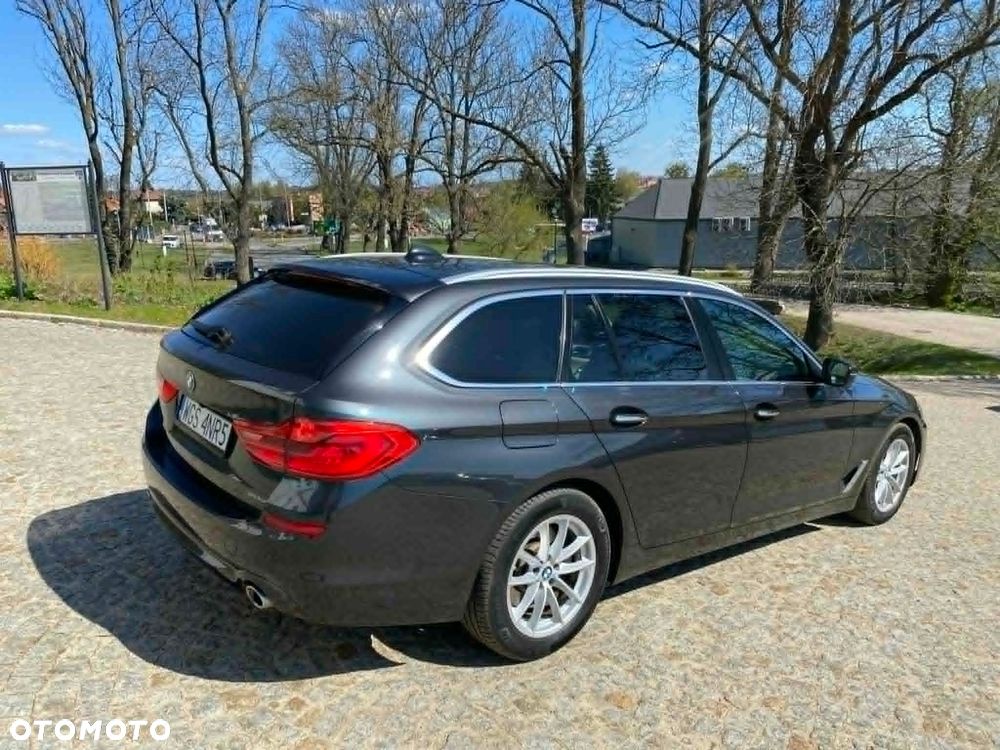 BMW Seria 5 520d Luxury Line - 19