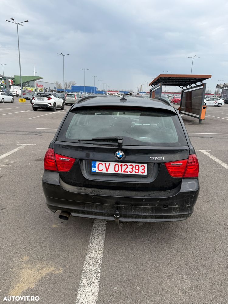 BMW Seria 3 318i Edition Lifestyle - 1