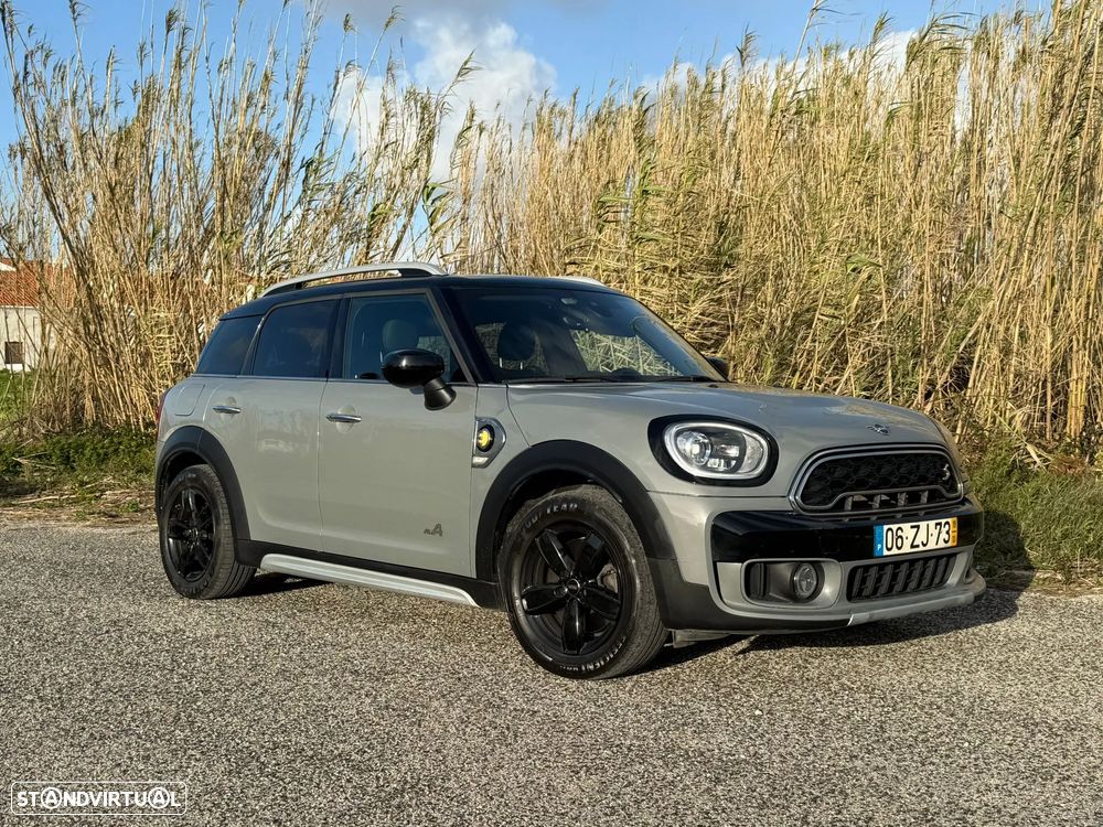 MINI Countryman Cooper SE ALL4 Auto - 1