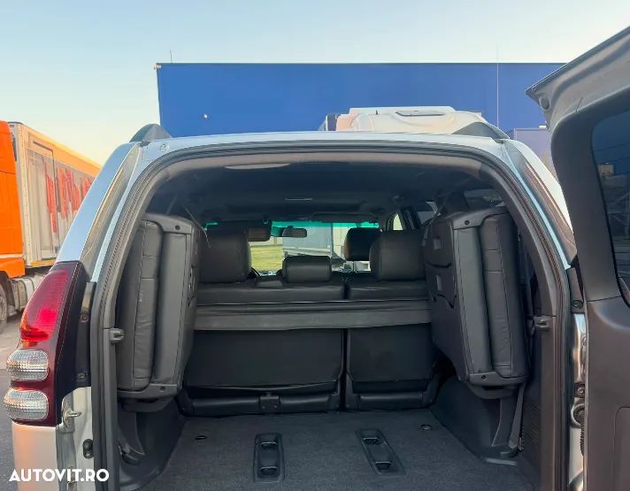 Toyota Land Cruiser 3.0 TD-4D Aut VIP - 8