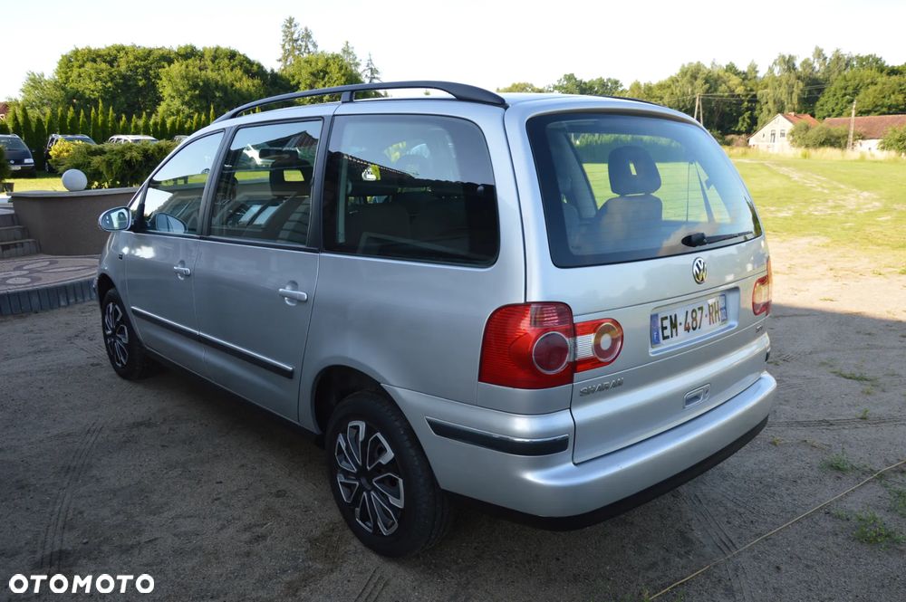 Volkswagen Sharan 1.9 TDI Trendline - 14