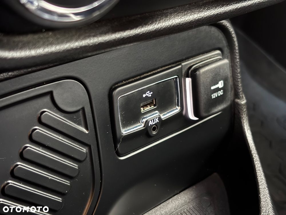 Jeep Renegade 1.4 MultiAir Longitude - 28