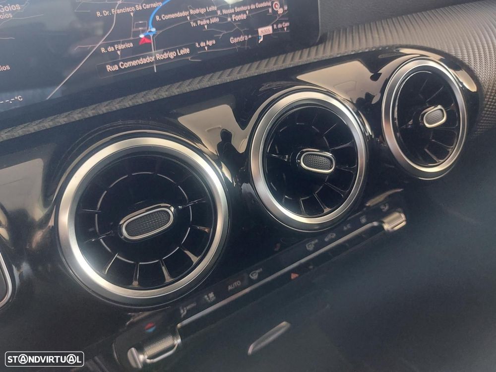 Mercedes-Benz A 250 e Style Plus - 34