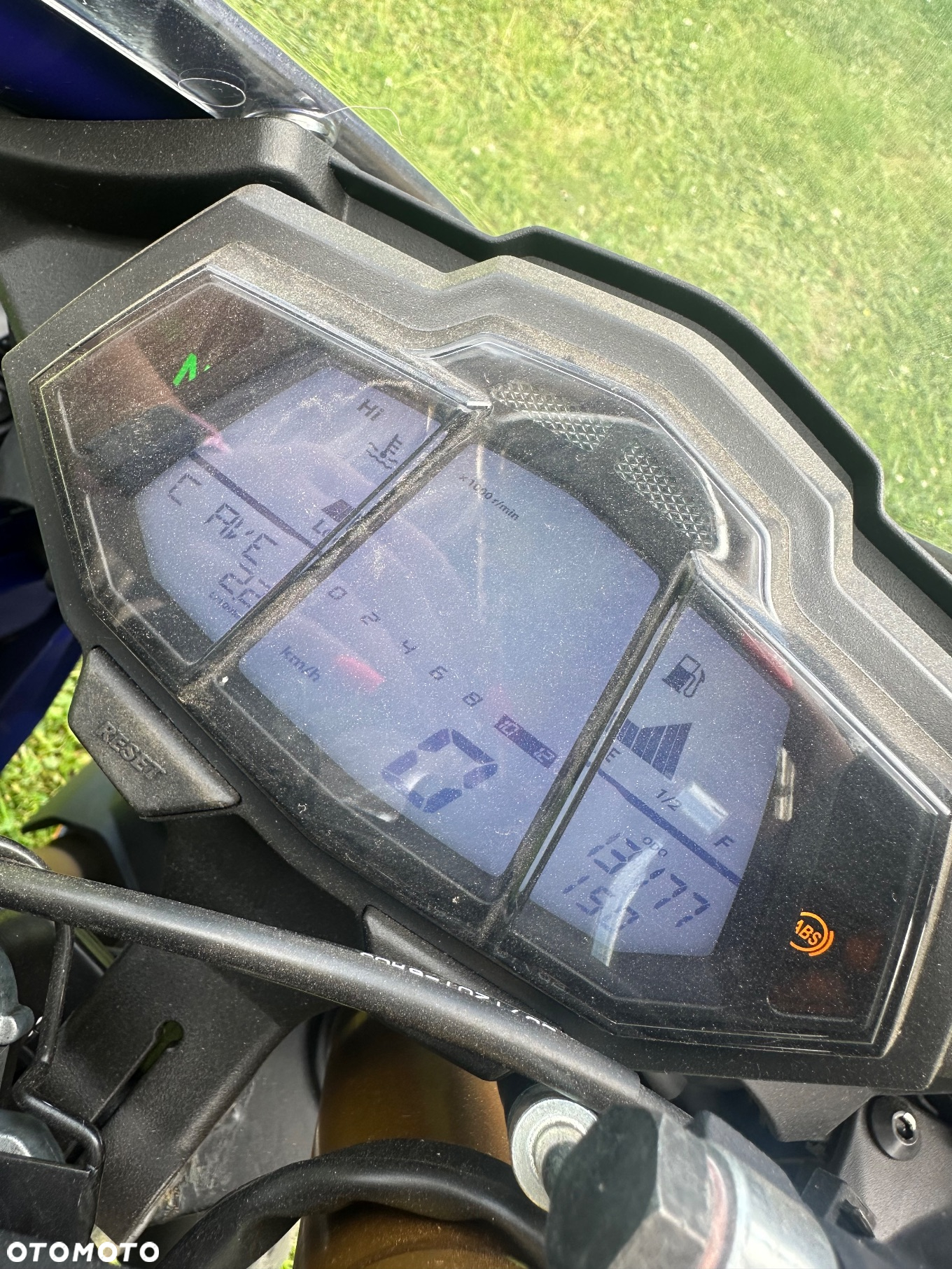 Yamaha YZF - 5