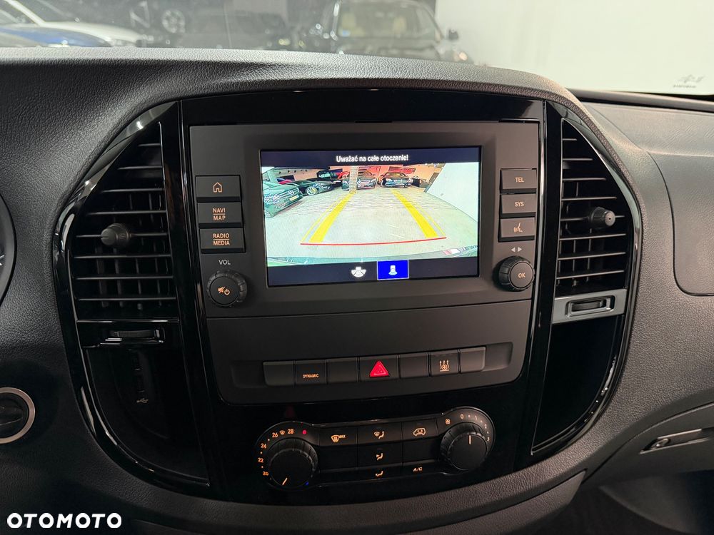 Mercedes-Benz eVITO - 31