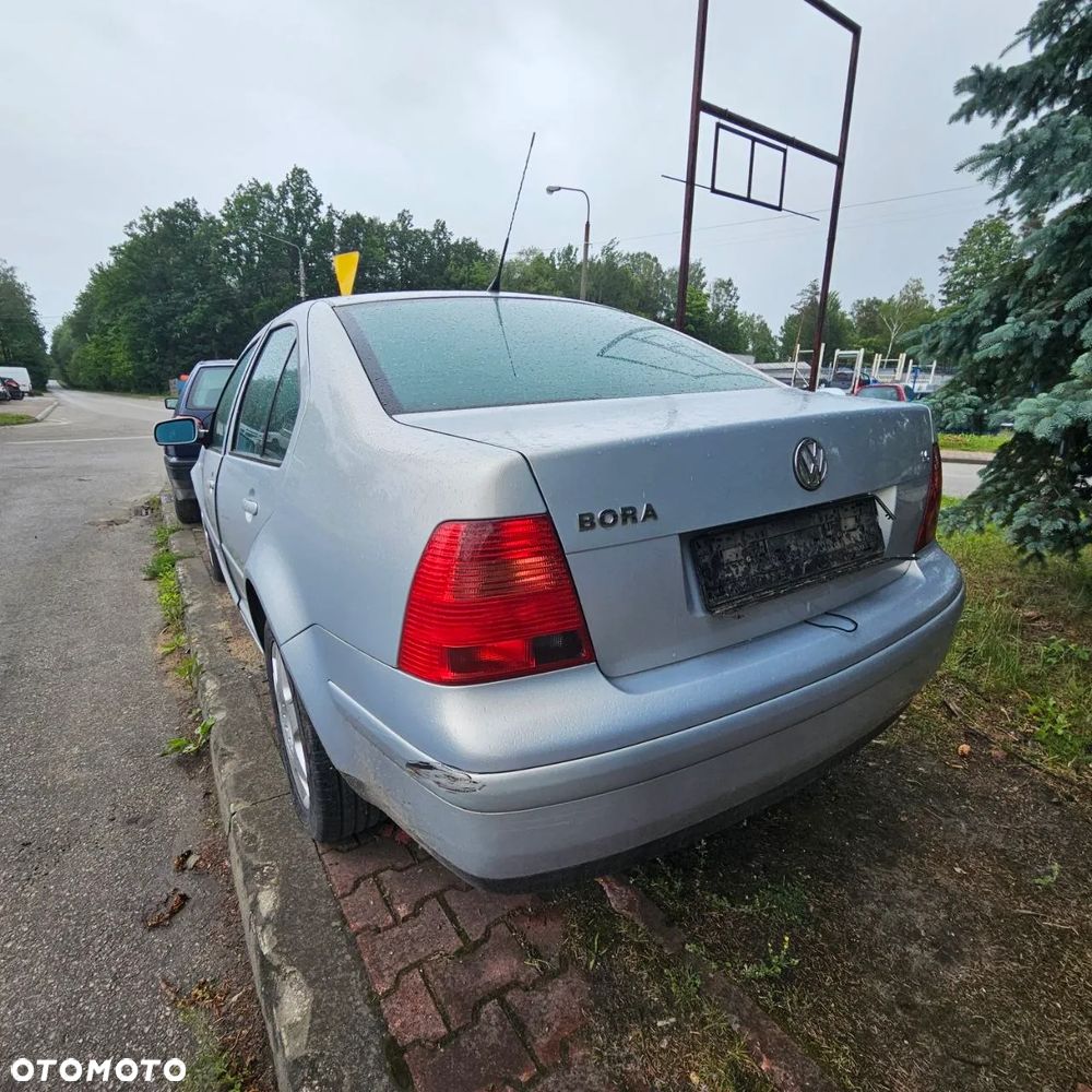 Klapa bagażnika / VOLKSWAGEN BORA (1999r) (kod lak: LA7W) - 3