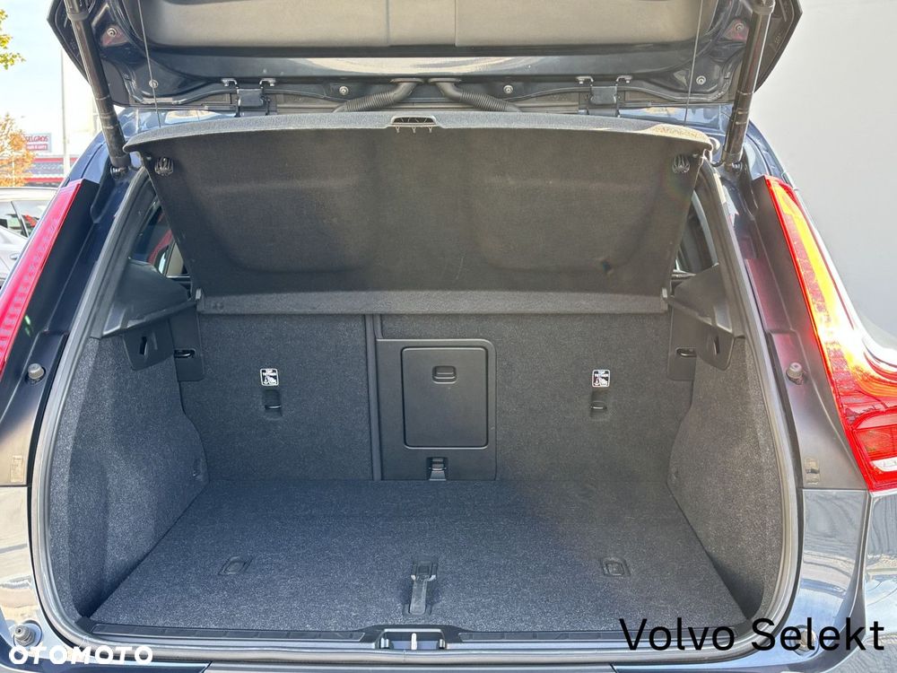 Volvo XC 40 - 21