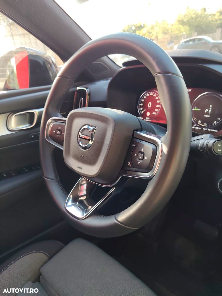 Volvo XC 40 T5 Recharge DKG Plus Dark - 19