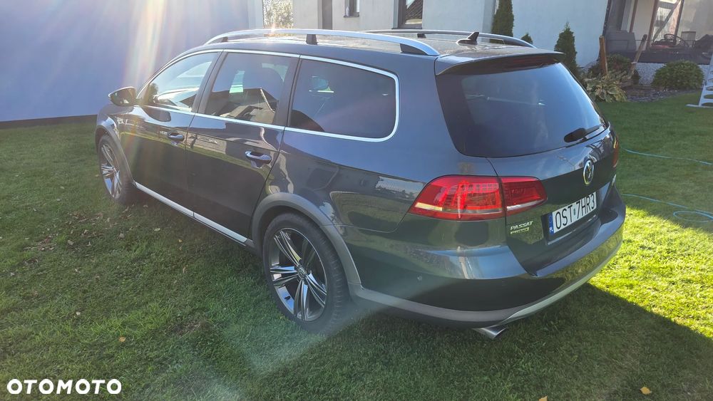 Volkswagen Passat 2.0 TDI 4Motion DSG BlueMotion Tech Highline - 18