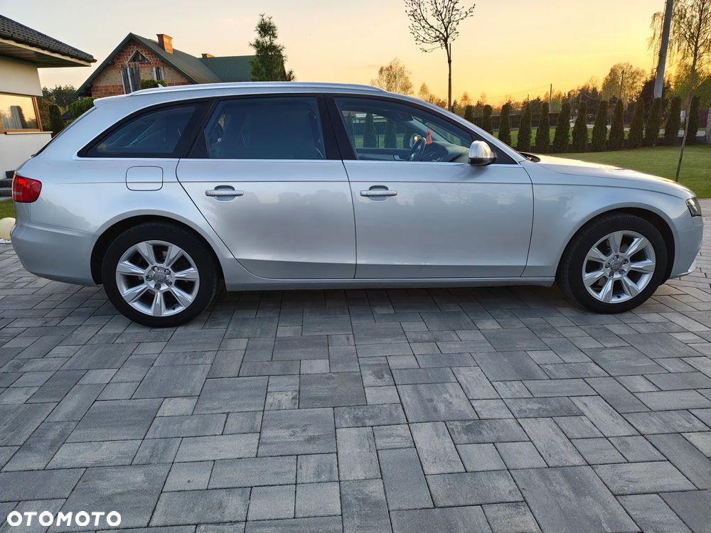 Audi A4 Avant - 2