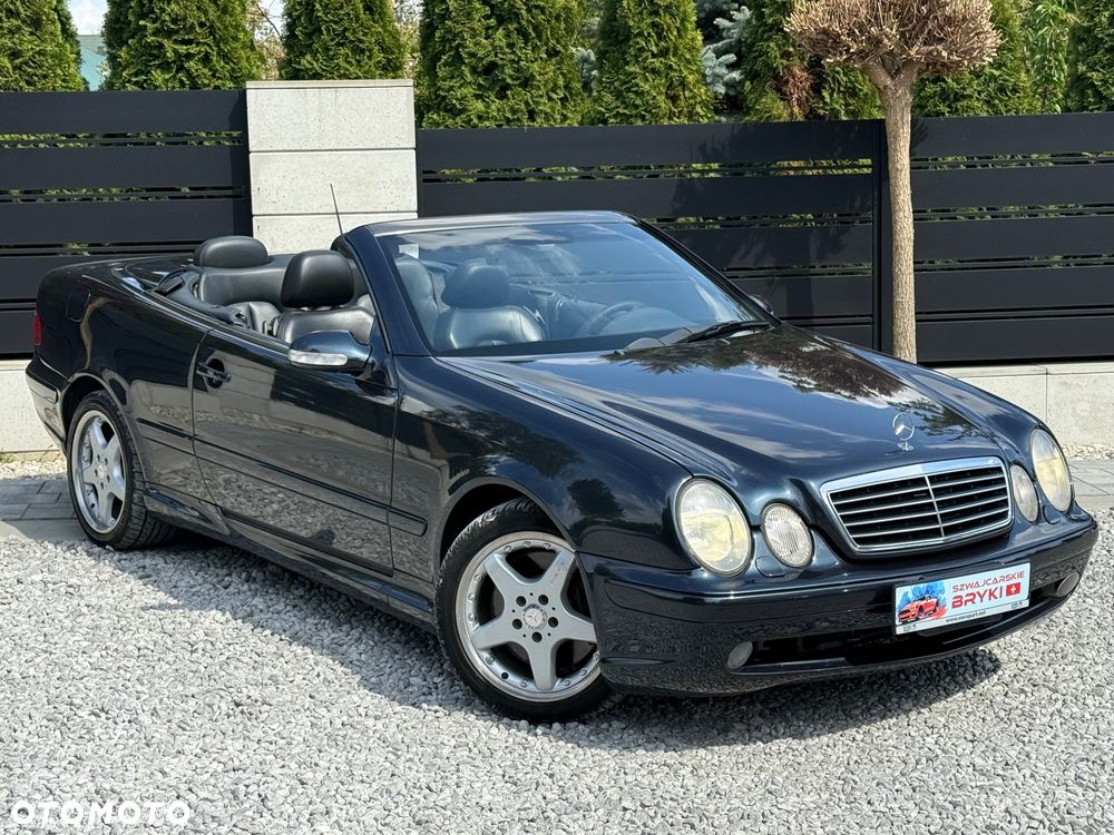 Mercedes-Benz CLK - 6