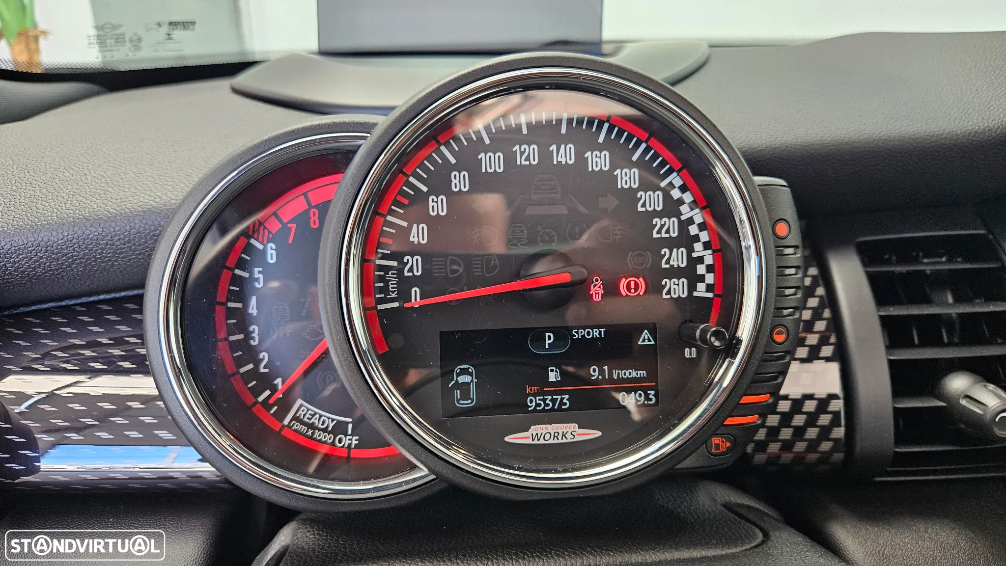 MINI 3 Portas John Cooper Works Auto Desportiva - 11