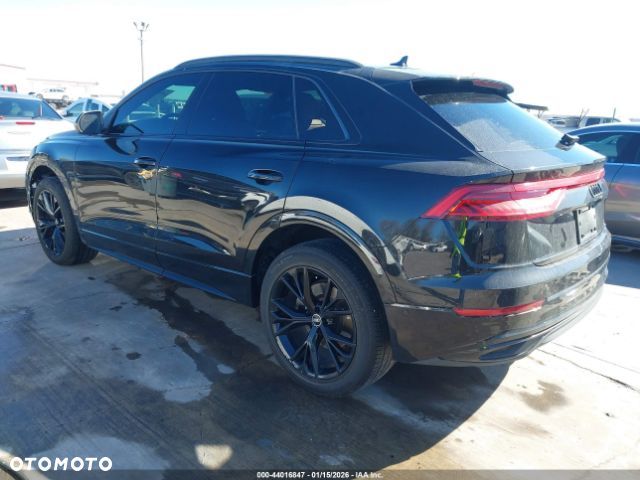 Audi Q8 SUV TFSI quattro 250 kW tiptronic S line business - 3