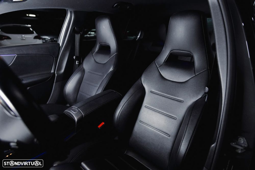 Mercedes-Benz A 180 d 7G-DCT AMG Line - 7